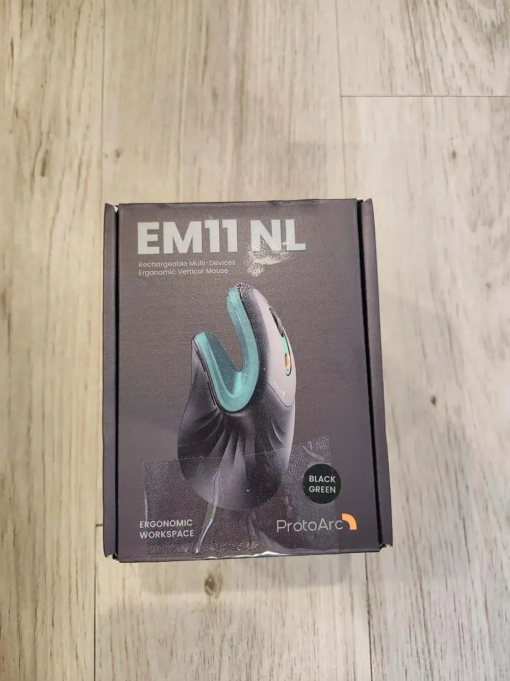 ProtoArc EM11 NL Rechargeable Multi-Devices Ergonomic Vertical Mouse